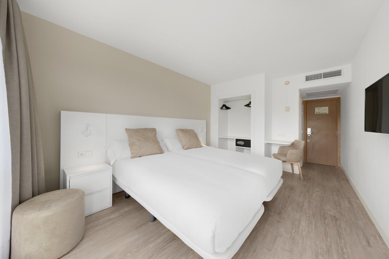 Exe Portals Nous (Adults Only) Hotel Екстериор снимка